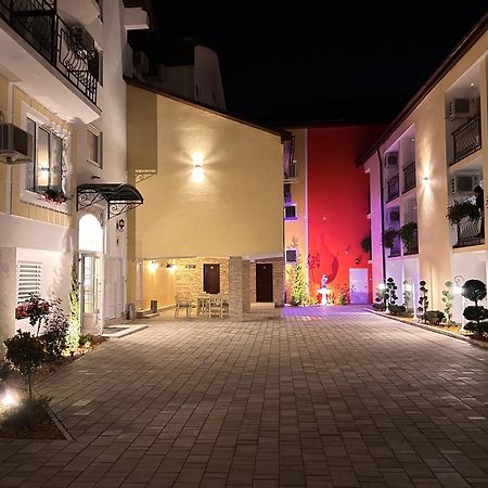 Hotel Arizona Timisoara Esterno foto