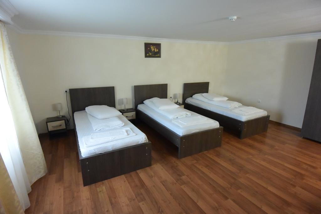 Hotel Arizona Timisoara Esterno foto