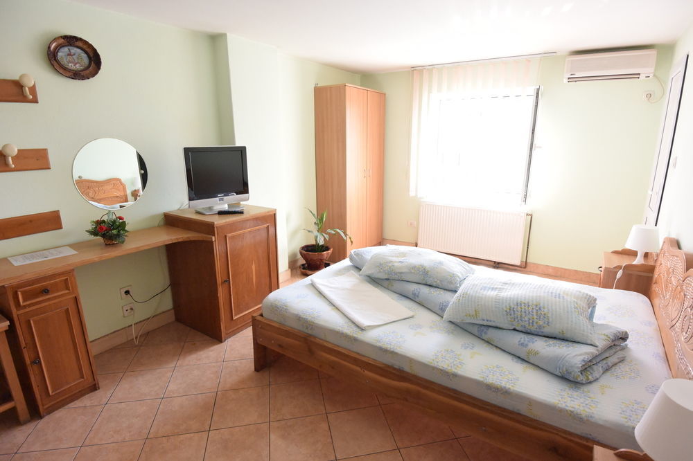 Hotel Arizona Timisoara Esterno foto